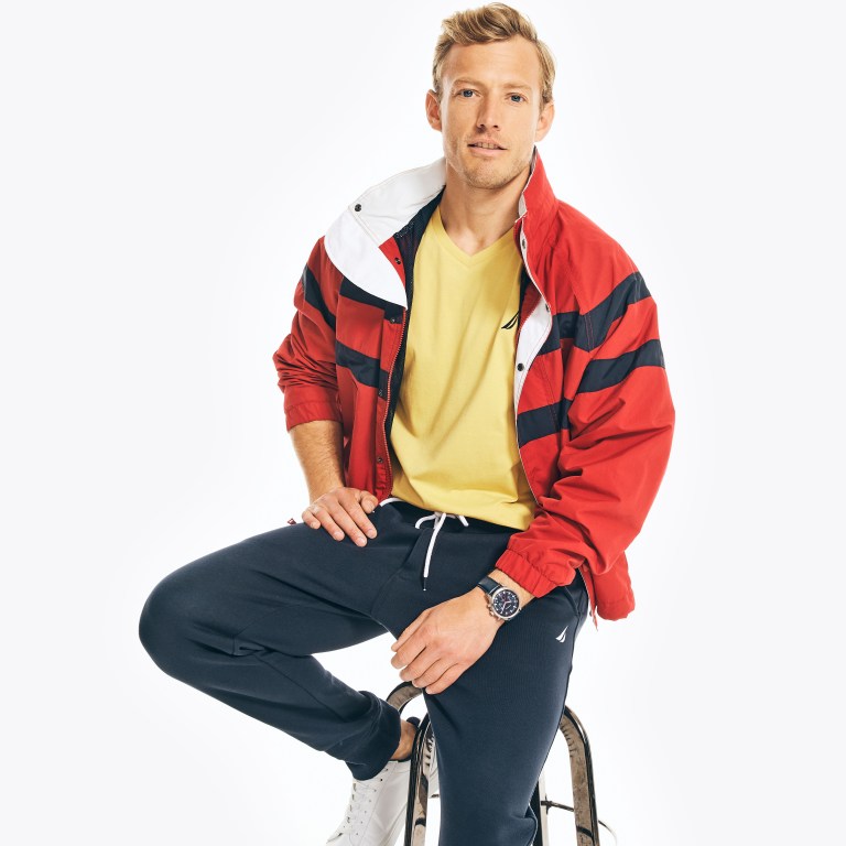 Nautica Solid V-neck Amarillo | MXA35HrR